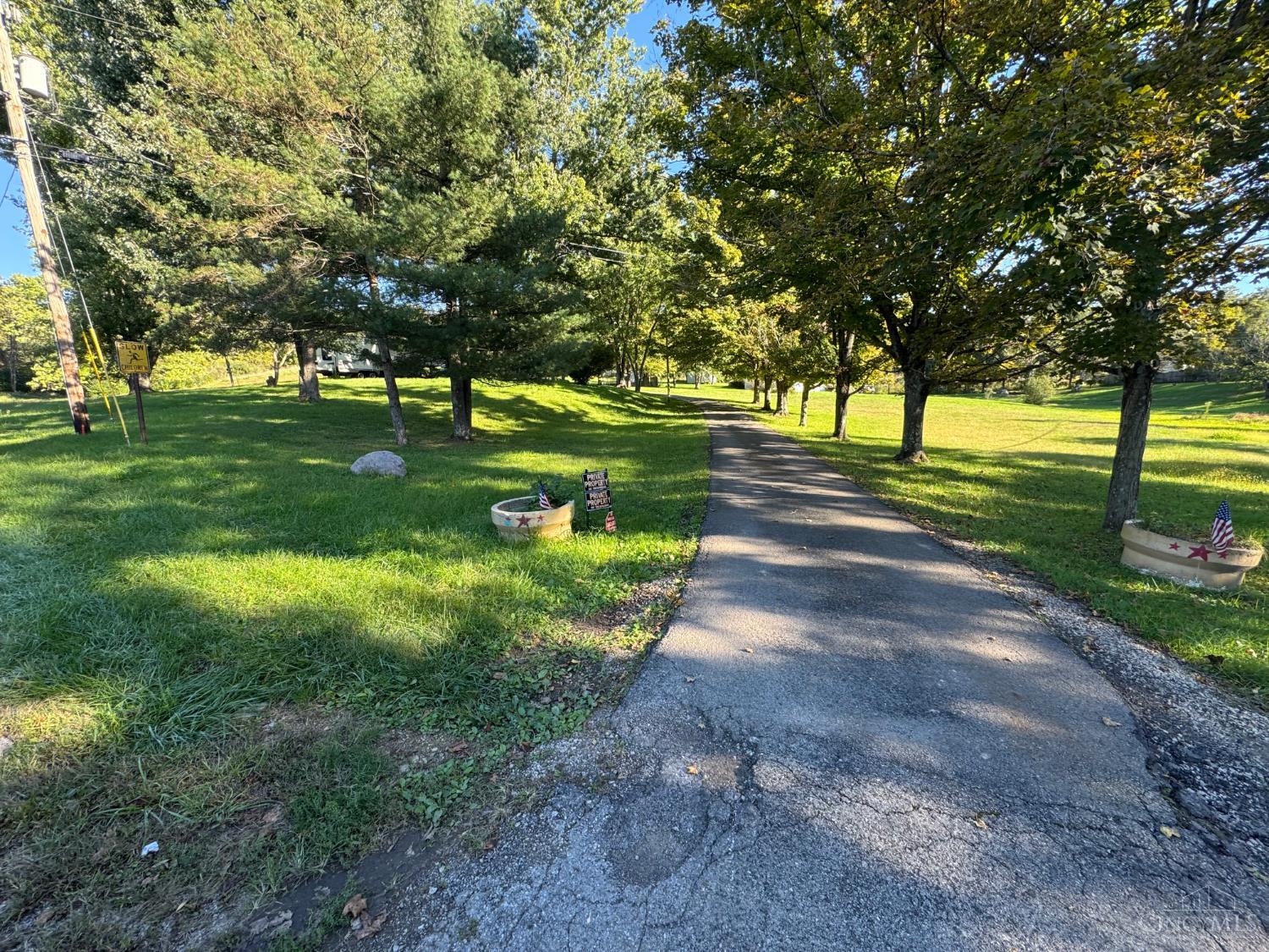 Photo 3 of Sale Pending at 15 Chambliss Rd, Paint Twp, OH 45612 | MLS# 1895640 | Listing updated on 2026-10-04