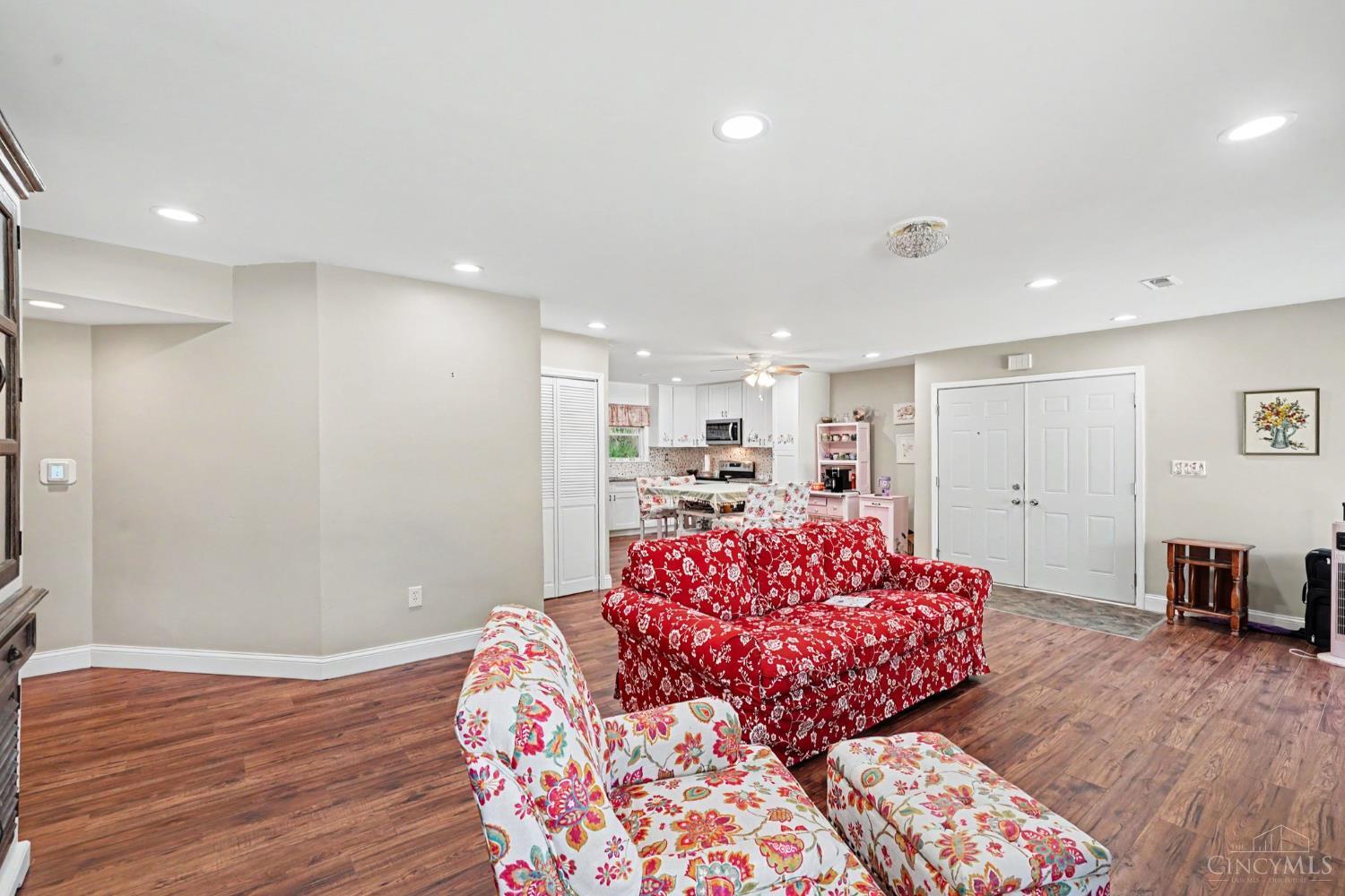 Photo 3 of Single family home for sale at 700 Eversole Rd, Cincinnati, OH 45230 | MLS# 1895672 | Listing updated on 2026-09-30