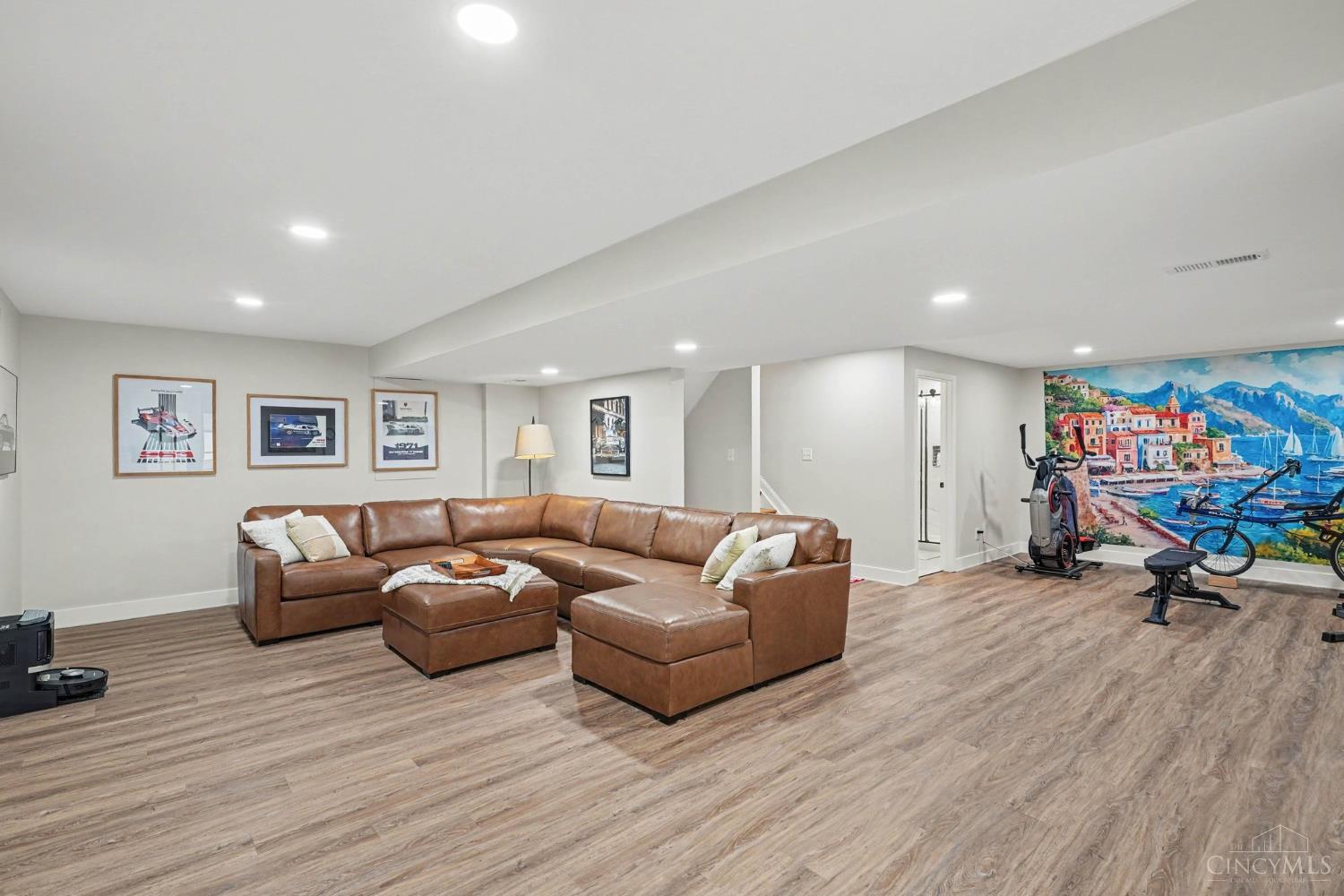 6364 Prairie Court