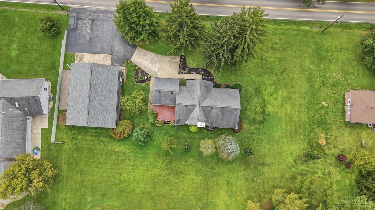 Photo 2 of Single family home for sale at 350 Nunner Rd, Hamilton Twp, OH 45039 | MLS# 1895688 | Listing updated on 2026-10-02