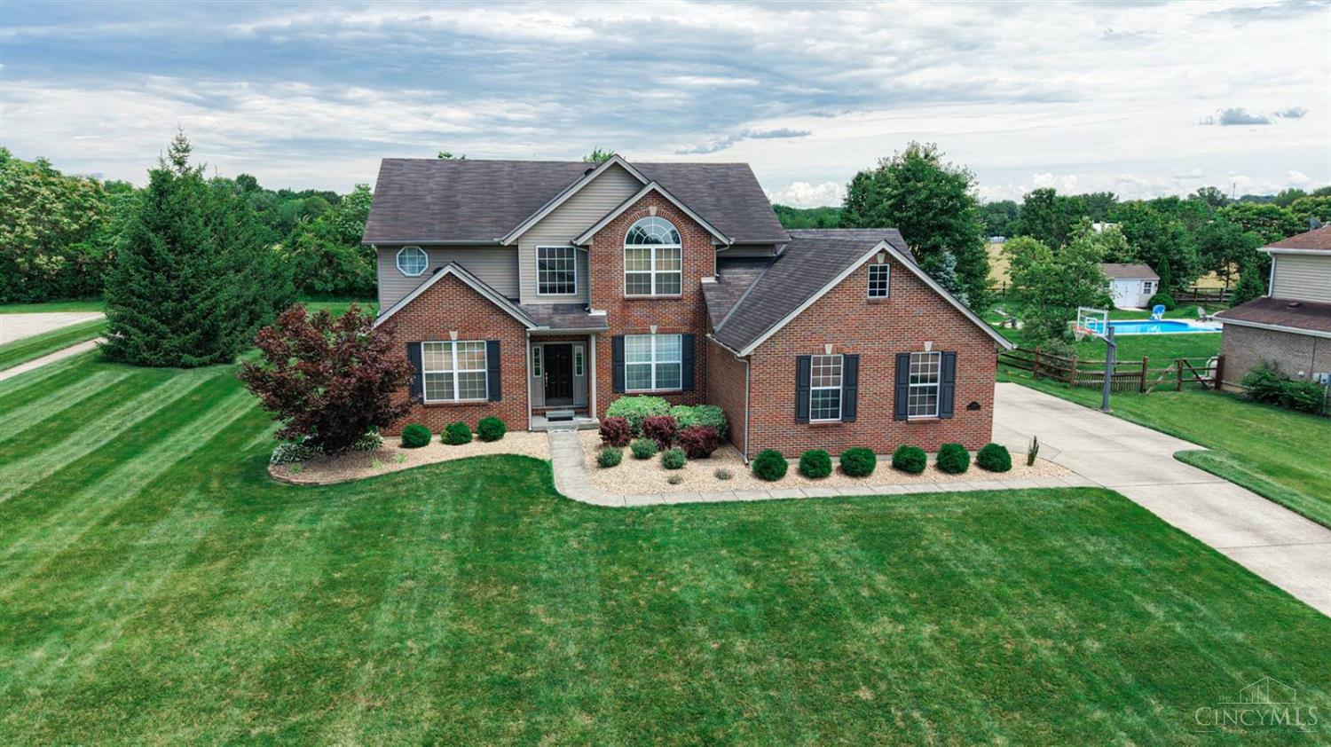Photo 2 of Single family home for sale at 5304 Meadow Breeze Dr, Liberty Twp, OH 45011 | MLS# 1895755 | Listing updated on 2026-10-05