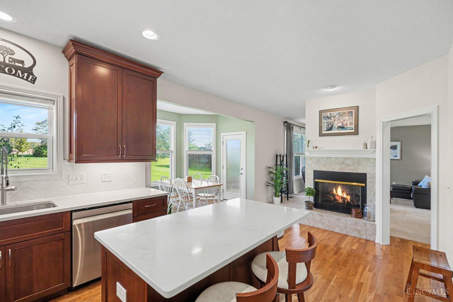 6364 Prairie Court