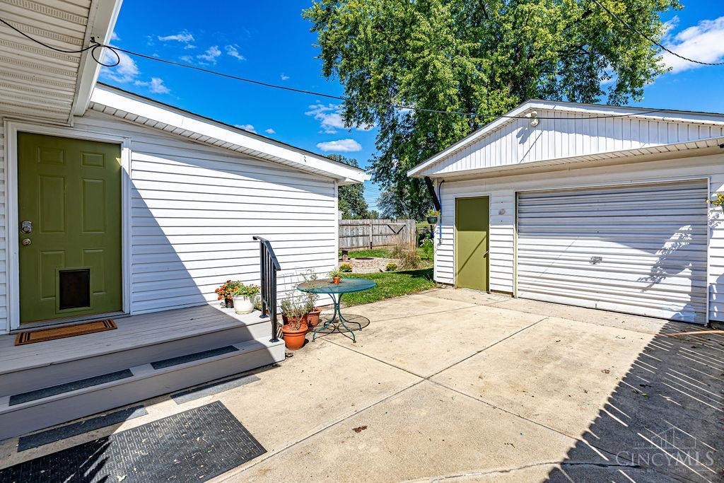 Photo 4 of Single family home for sale at 1646 Biscayne, St Clair Twp, OH 45013 | MLS# 1895941 | Listing updated on 2026-10-05