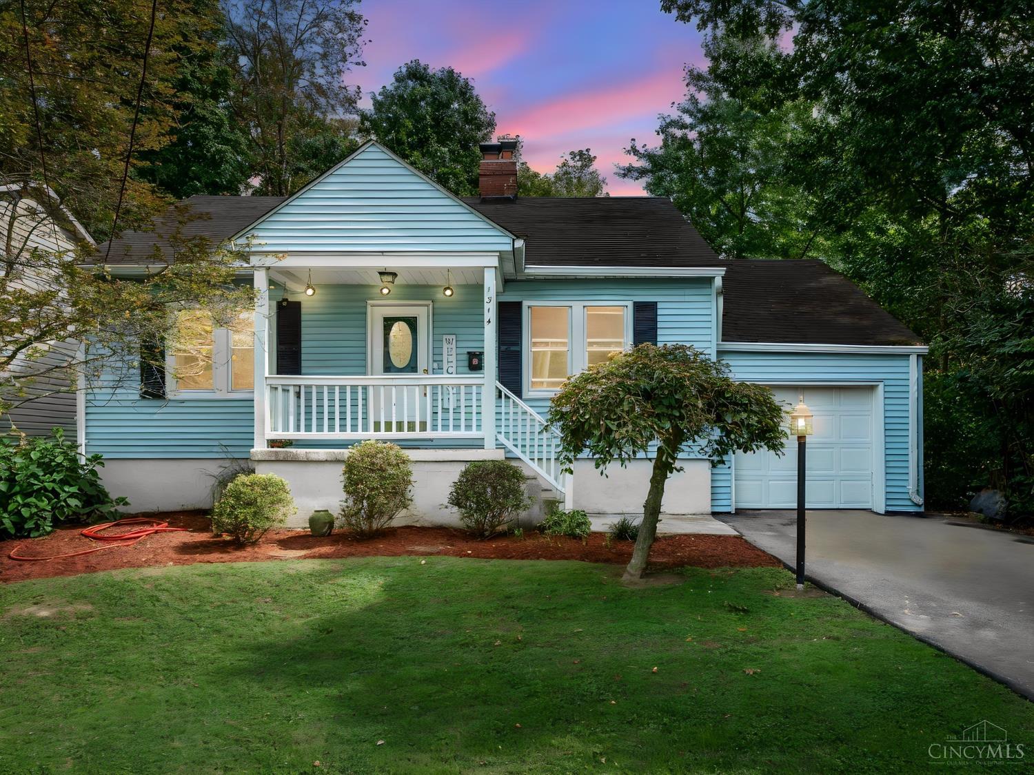 Photo 2 of Single family home for sale at 1314 Columbus Ave, Anderson Twp, OH 45255 | MLS# 1895772 | Listing updated on 2026-10-06