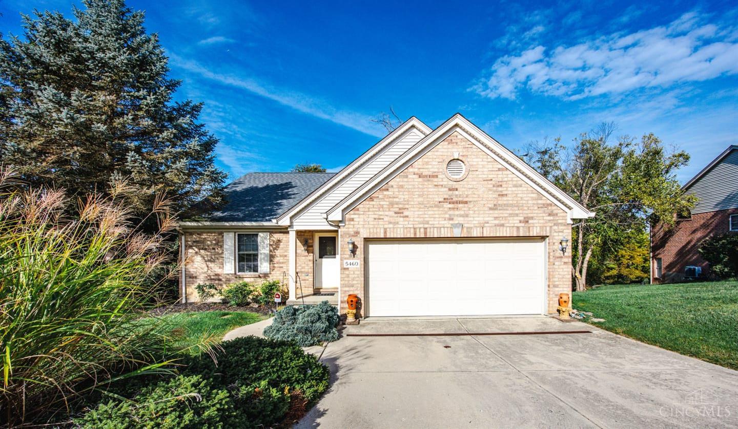 5460 Lakefront Drive