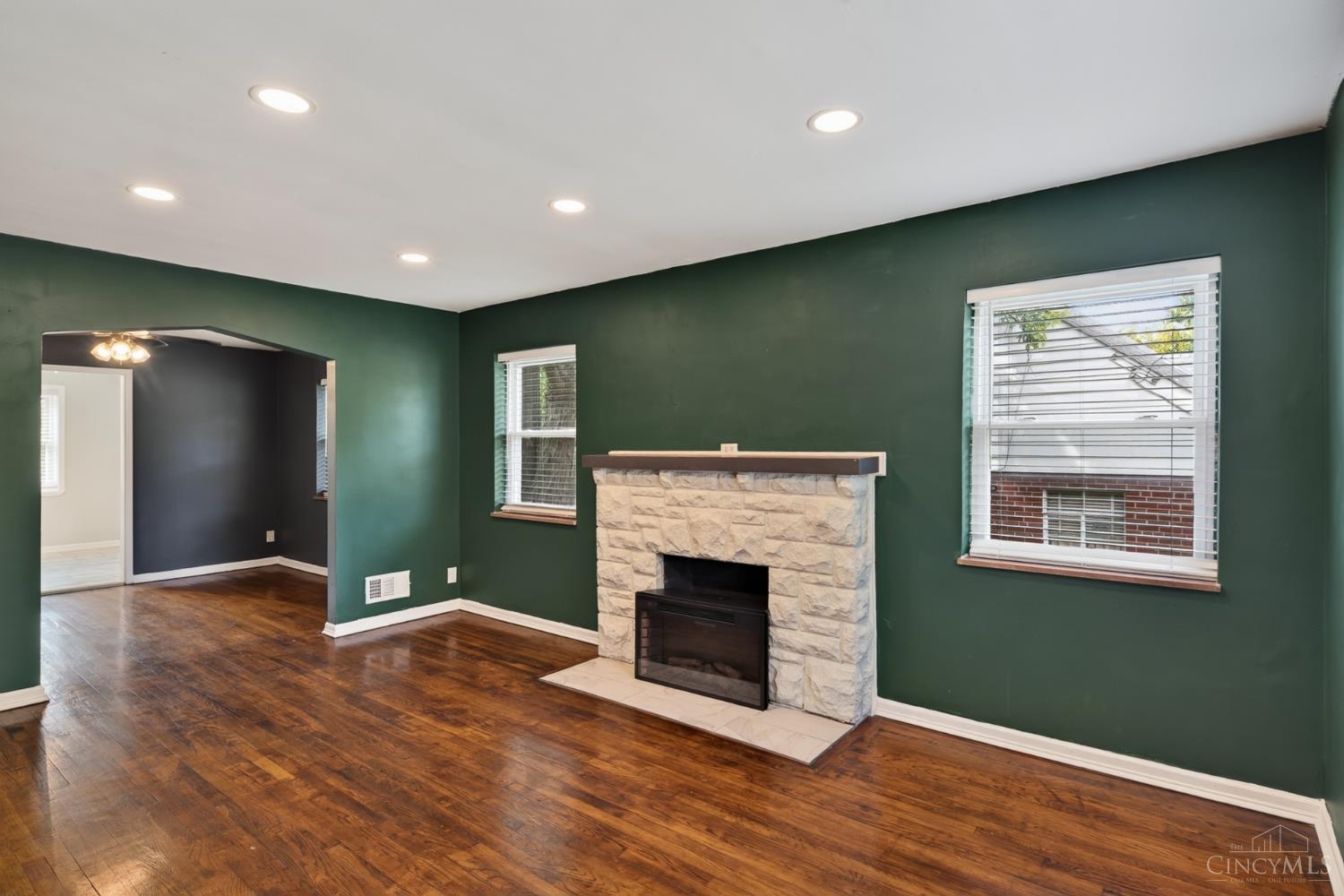 Photo 3 of Single family home for sale at 5065 Western Hills Ave, Green Twp, OH 45238 | MLS# 1895375 | Listing updated on 2026-10-05