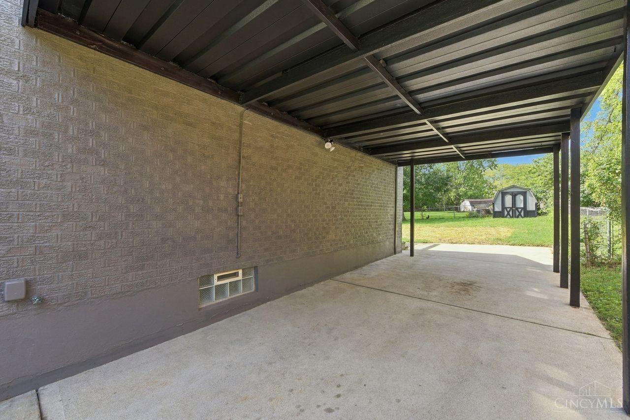 Photo 3 of Single family home for sale at 7865 Tucson Ct, Colerain Twp, OH 45239 | MLS# 1895868 | Listing updated on 2026-10-02