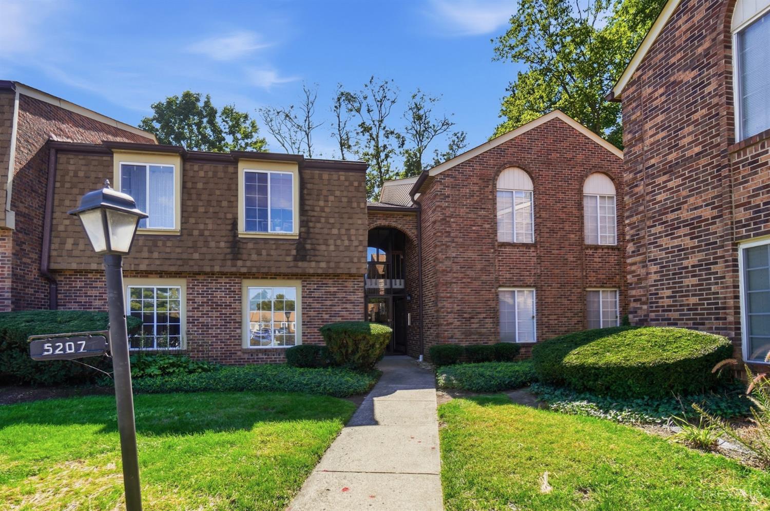 Photo 1 of Sale Pending at 5207 S Eaglesnest Dr #83, Green Twp, OH 45248 | MLS# 1895883 | Listing updated on 2026-10-05