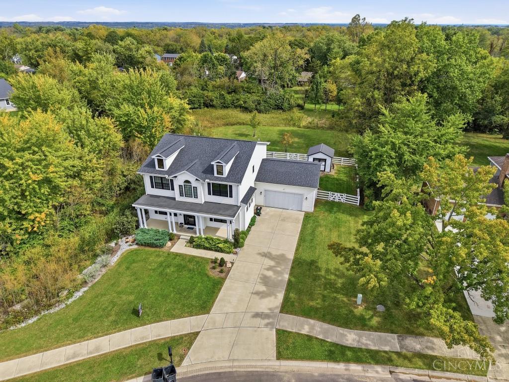 Photo 4 of Sale Pending at 129 Olde Farm Rd, Oxford, OH 45056 | MLS# 1895412 | Listing updated on 2026-10-07