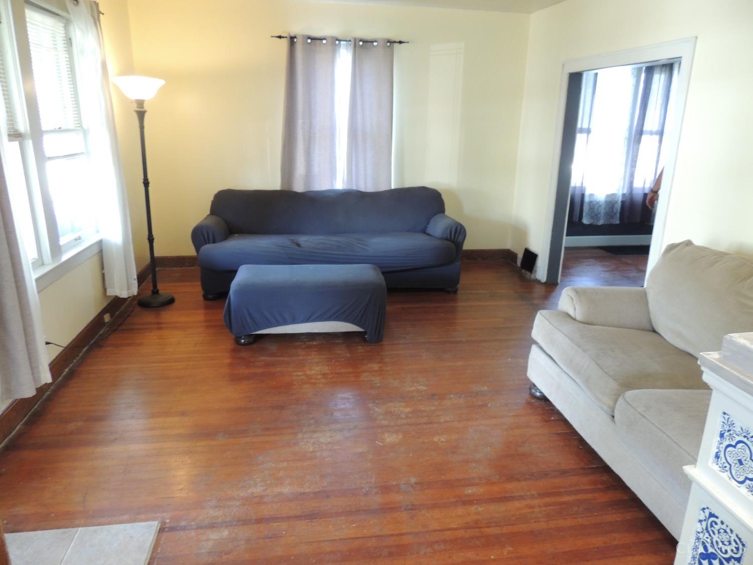 Photo 4 of Single family home for sale at 357 Clinton Ave, Hamilton, OH 45015 | MLS# 1895999 | Listing updated on 2026-10-02