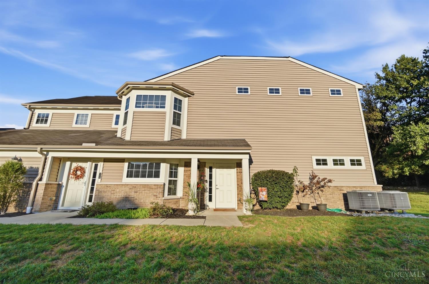 Photo 1 of Condo for sale at 588 Heritage Sq, Harrison, OH 45030 | MLS# 1895486 | Listing updated on 2026-10-02