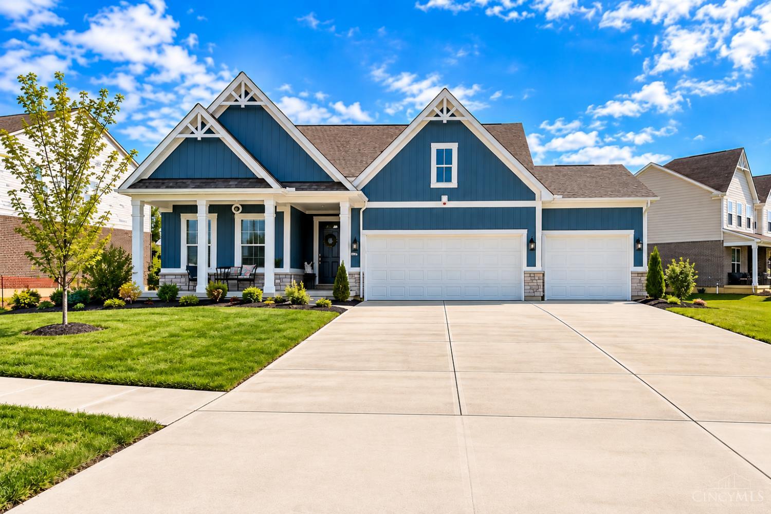 3893 Clove Lane