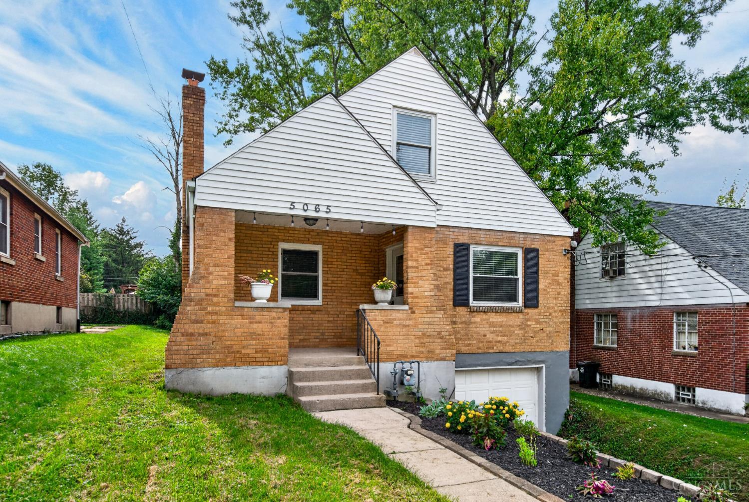 Photo 3 of Single family home for sale at 5065 Western Hills Ave, Green Twp, OH 45238 | MLS# 1895375 | Listing updated on 2026-10-05