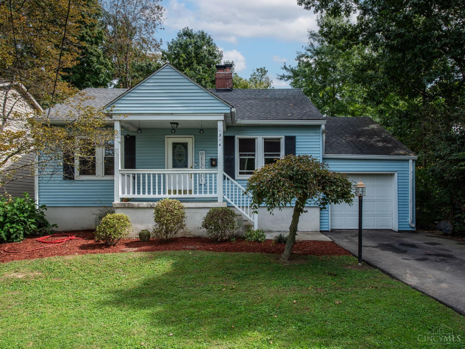 Photo 1 of Single family home for sale at 1314 Columbus Ave, Anderson Twp, OH 45255 | MLS# 1895772 | Listing updated on 2026-10-06