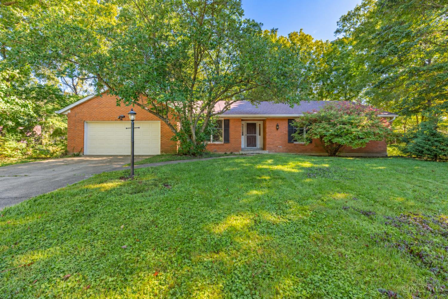 Photo 1 of Sale Pending at 6174 S Shadow Hl Way, Miami Twp, OH 45140 | MLS# 1895571 | Listing updated on 2026-10-05