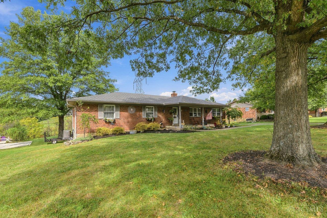 Photo 2 of Single family home for sale at 6536 Springmyer Dr, Green Twp, OH 45248 | MLS# 1895433 | Listing updated on 2026-10-07