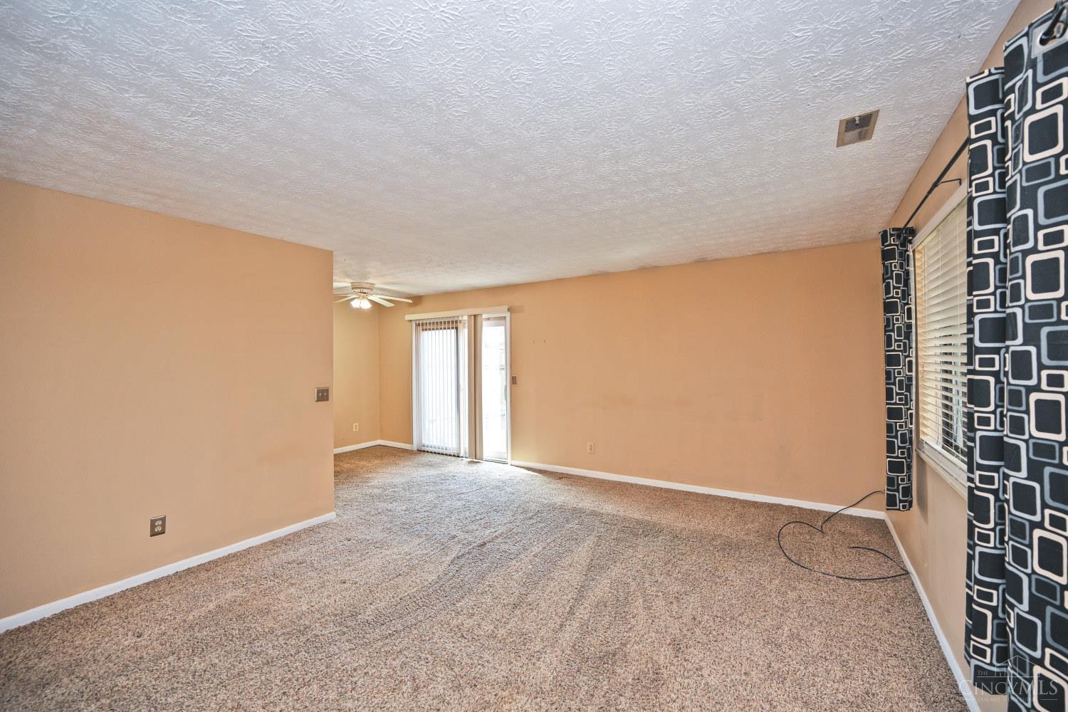 Photo 3 of Townhouse for sale at 9450 Haddington Ct, Colerain Twp, OH 45251 | MLS# 1895957 | Listing updated on 2026-10-02