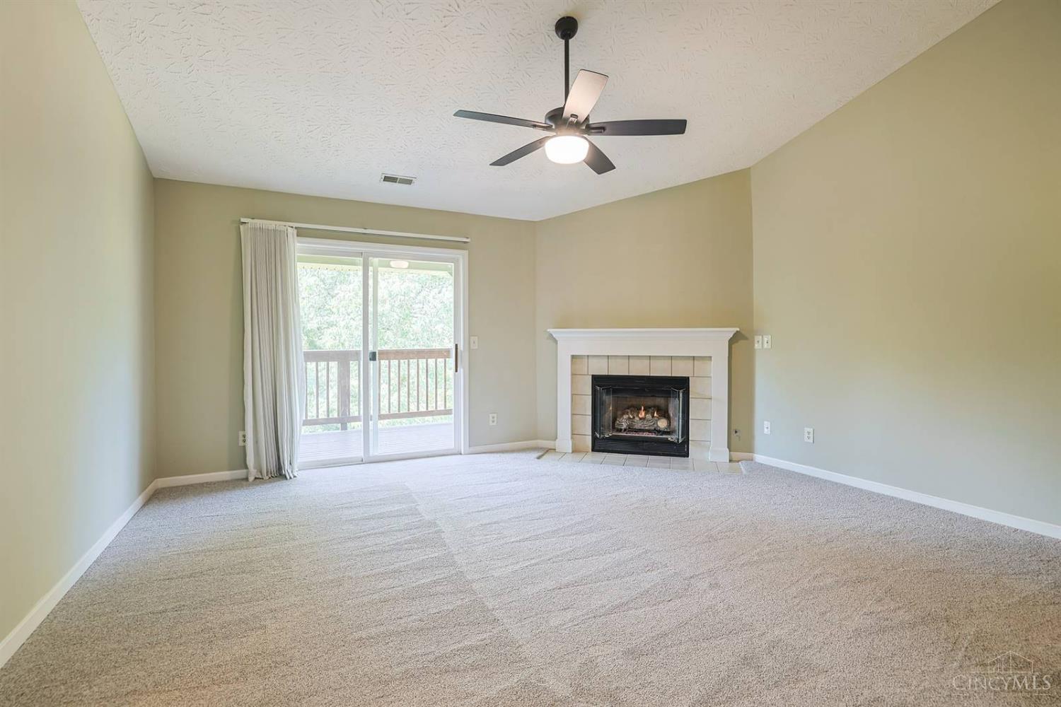 Photo 3 of Condo for sale at 4921 N Arbor Woods Ct #308, Cincinnati, OH 45248 | MLS# 1895936 | Listing updated on 2026-10-01