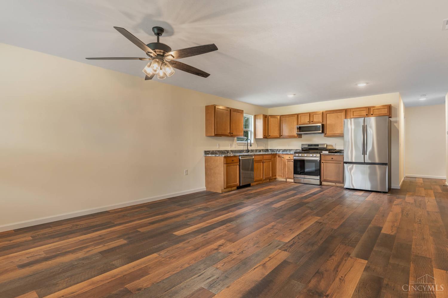 Photo 3 of Single family home for sale at 126 Arthur Ave, Carlisle, OH 45005 | MLS# 1893458 | Listing updated on 2026-10-01