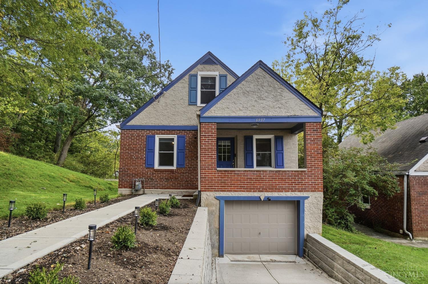 Photo 1 of Single family home for sale at 6937 Vinewood Ave, Columbia Twp, OH 45227 | MLS# 1895183 | Listing updated on 2026-10-04
