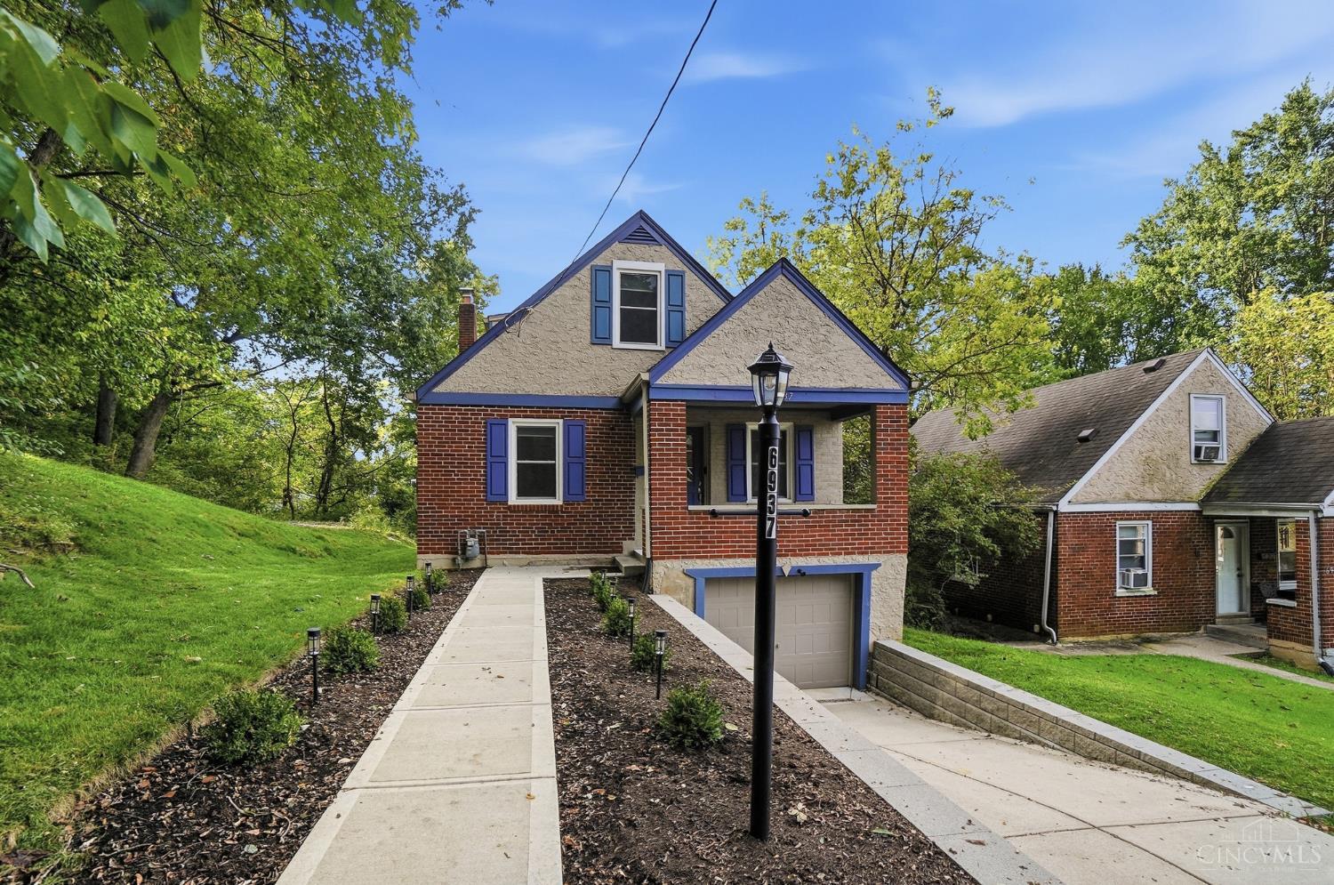 Photo 3 of Single family home for sale at 6937 Vinewood Ave, Columbia Twp, OH 45227 | MLS# 1895183 | Listing updated on 2026-10-04