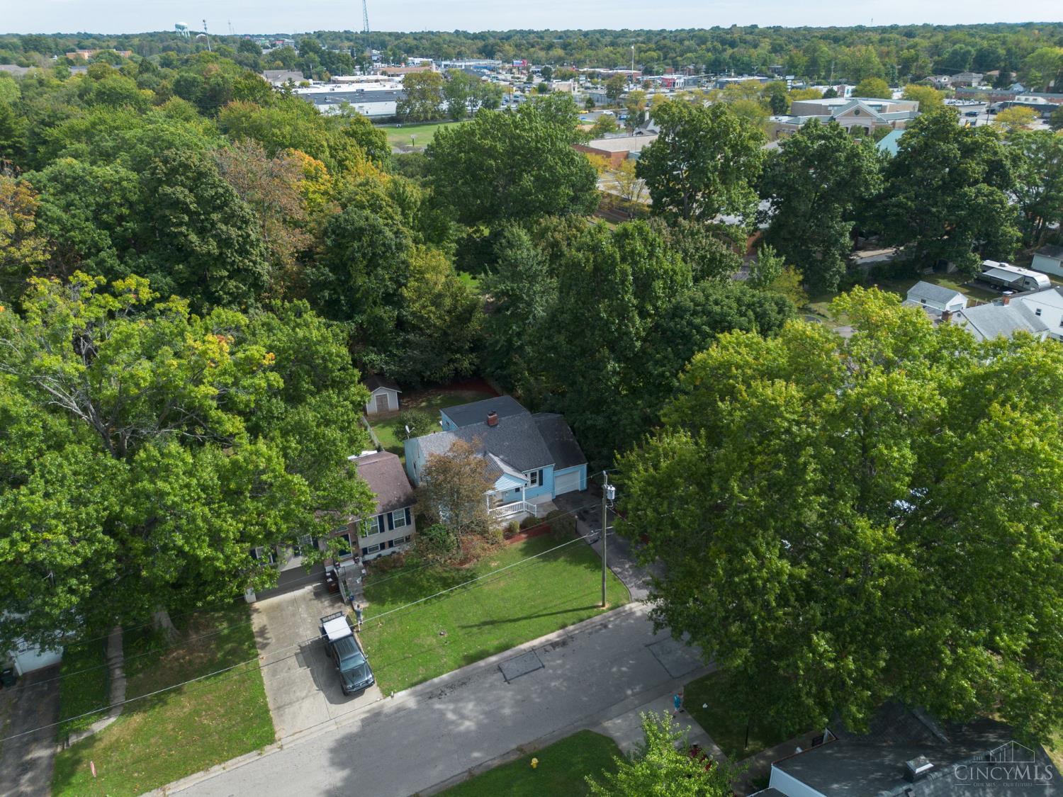 Photo 3 of Single family home for sale at 1314 Columbus Ave, Anderson Twp, OH 45255 | MLS# 1895772 | Listing updated on 2026-10-06
