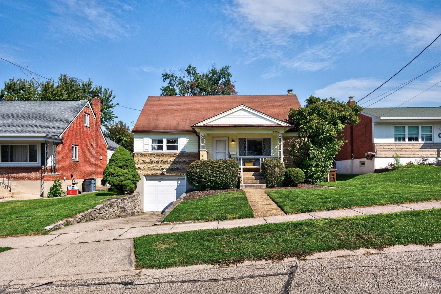 Photo 1 of Single family home for sale at 5662 Green Acres Ct, Cincinnati, OH 45248 | MLS# 1896043 | Listing updated on 2026-10-02