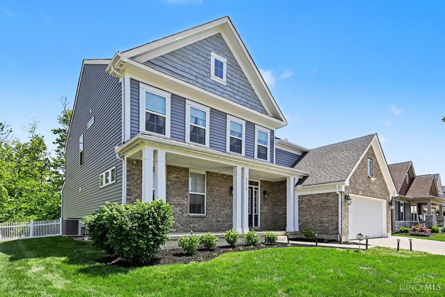Photo 3 of Single family home for sale at 2112 Siver Linden Dr, Tipp City, OH 45371 | MLS# 1894936 | Listing updated on 2026-10-05