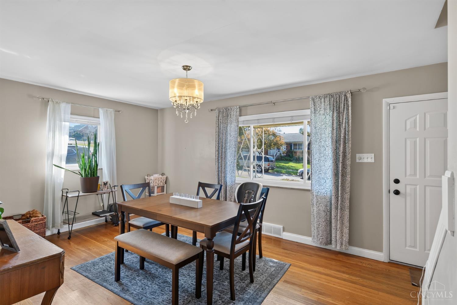 Photo 3 of Single family home for sale at 5662 Green Acres Ct, Cincinnati, OH 45248 | MLS# 1896043 | Listing updated on 2026-10-02