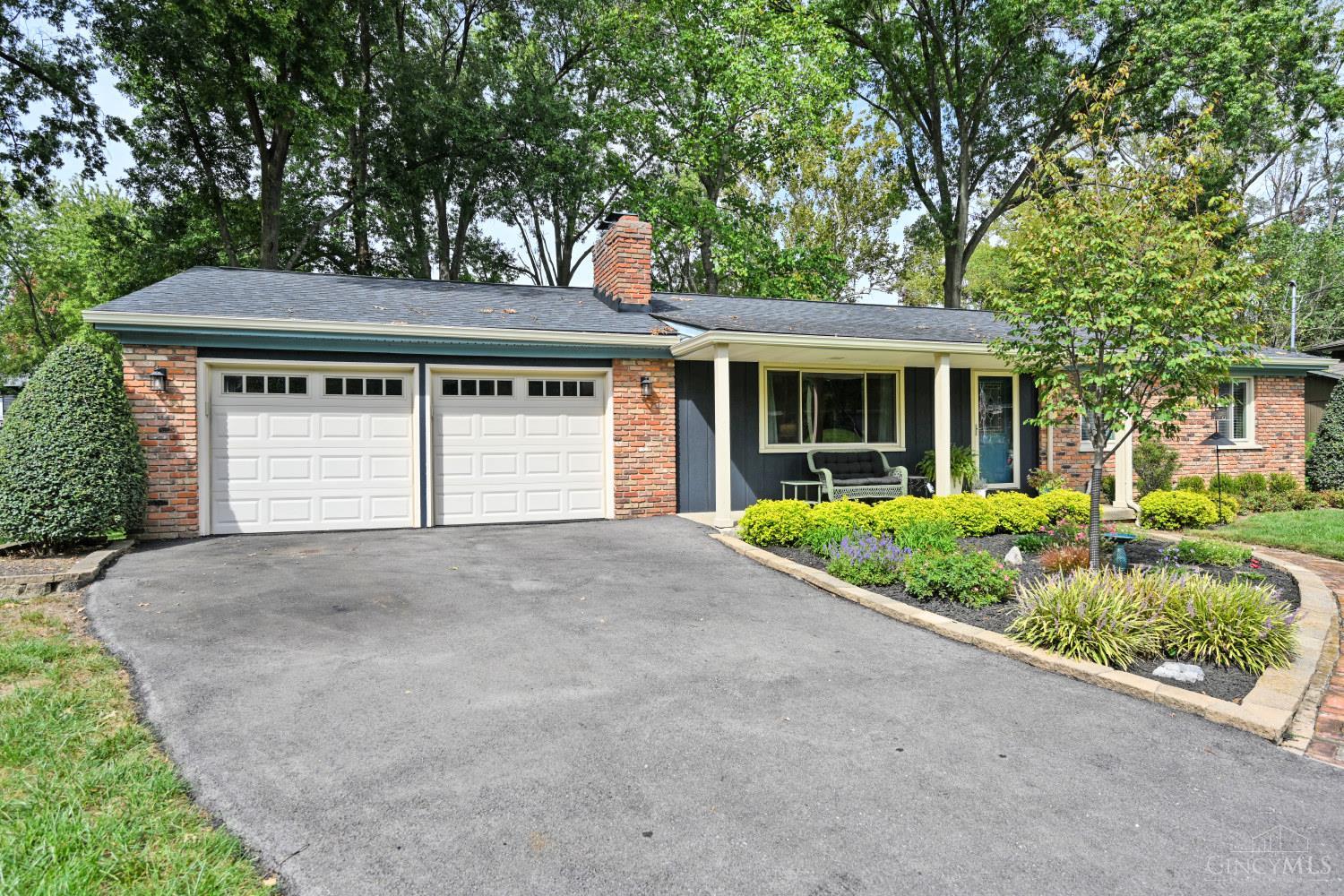 Photo 3 of Single family home for sale at 9099 Arrowhead Ct, Cincinnati, OH 45231 | MLS# 1895988 | Listing updated on 2026-10-02