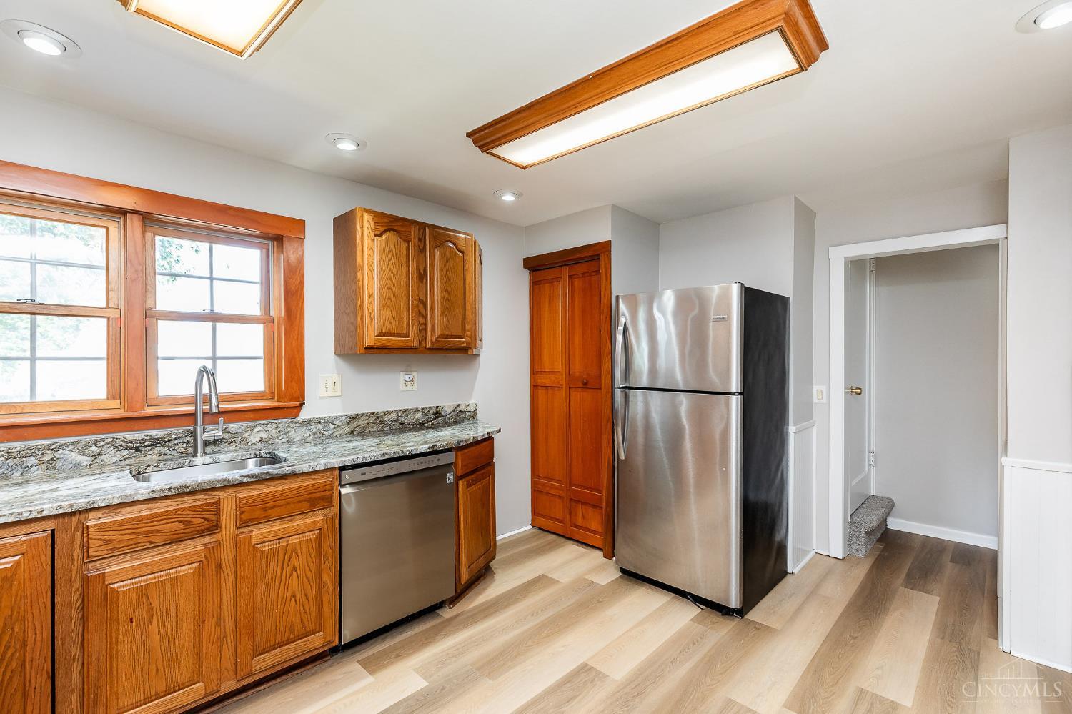 Photo 3 of Single family home for sale at 2944 North Bnd Rd, Cincinnati, OH 45239 | MLS# 1889792 | Listing updated on 2026-10-02