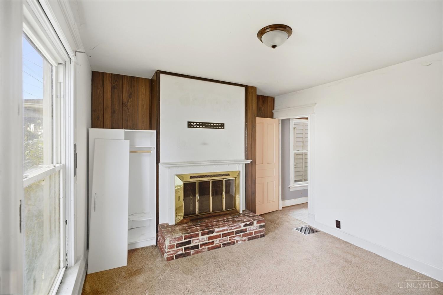 Photo 1 of Single family home for sale at 2439 Benninghofen Ave, Hamilton, OH 45015 | MLS# 1894812 | Listing updated on 2026-10-09