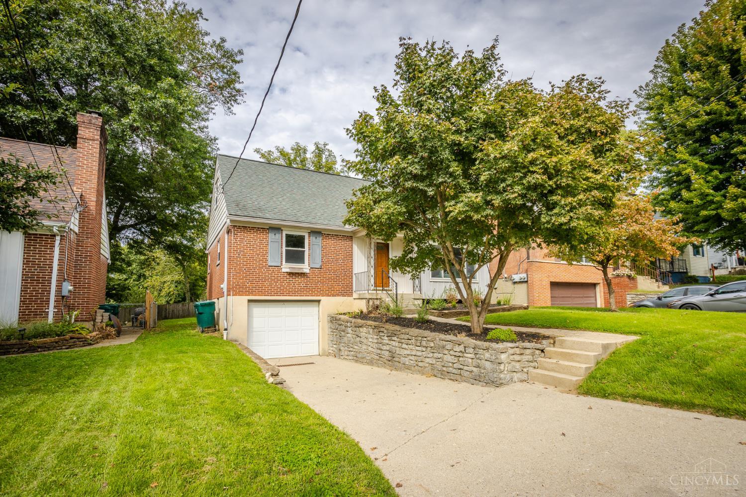 Photo 2 of Single family home for sale at 1629 Sutton Ave, Cincinnati, OH 45230 | MLS# 1896059 | Listing updated on 2026-10-02