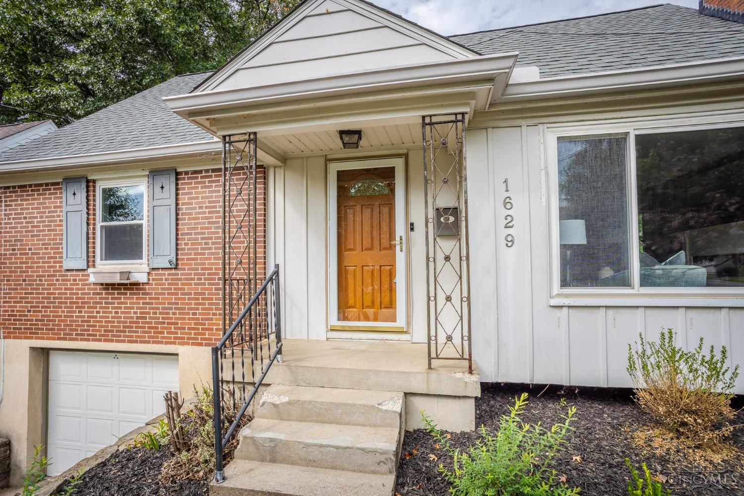 Photo 4 of Single family home for sale at 1629 Sutton Ave, Cincinnati, OH 45230 | MLS# 1896059 | Listing updated on 2026-10-02