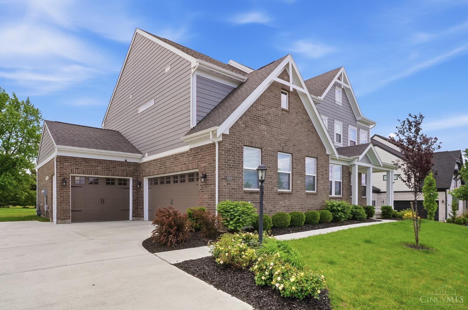 Photo 2 of Single family home for sale at 8050 Duke Blvd, Deerfield Twp., OH 45040 | MLS# 1896013 | Listing updated on 2026-10-05
