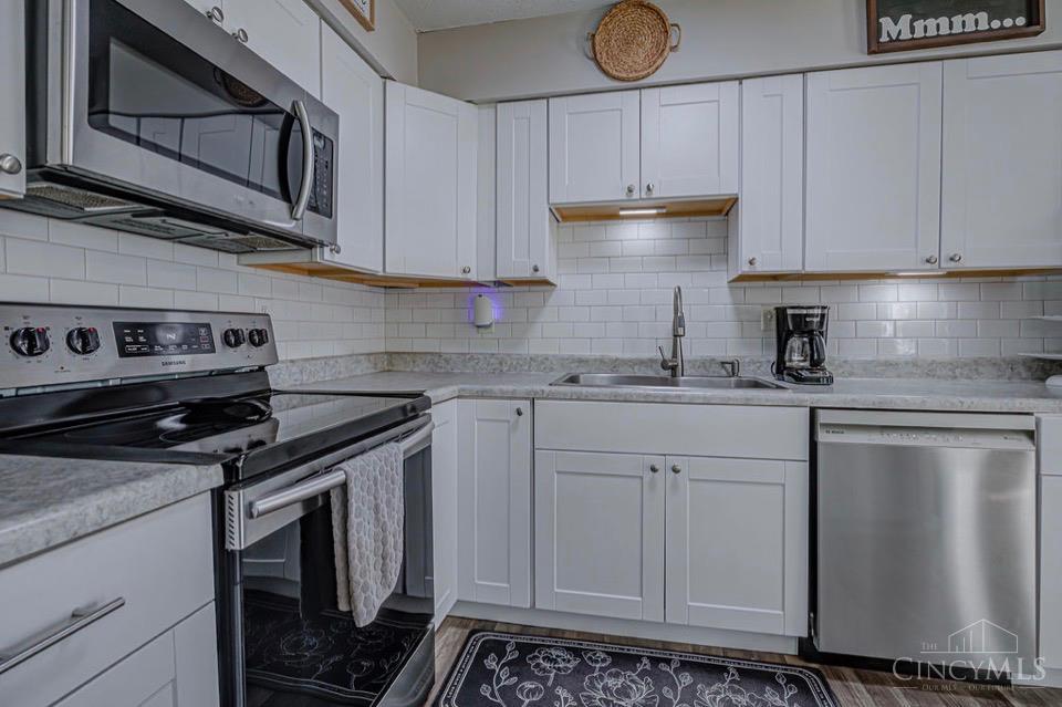 Photo 3 of Single family home for sale at 2490 Ross Hanover Rd, Hamilton, OH 45013 | MLS# 1895849 | Listing updated on 2026-10-03