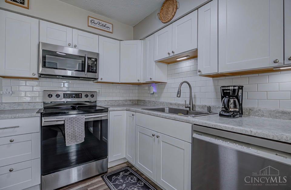 Photo 4 of Single family home for sale at 2490 Ross Hanover Rd, Hamilton, OH 45013 | MLS# 1895849 | Listing updated on 2026-10-03