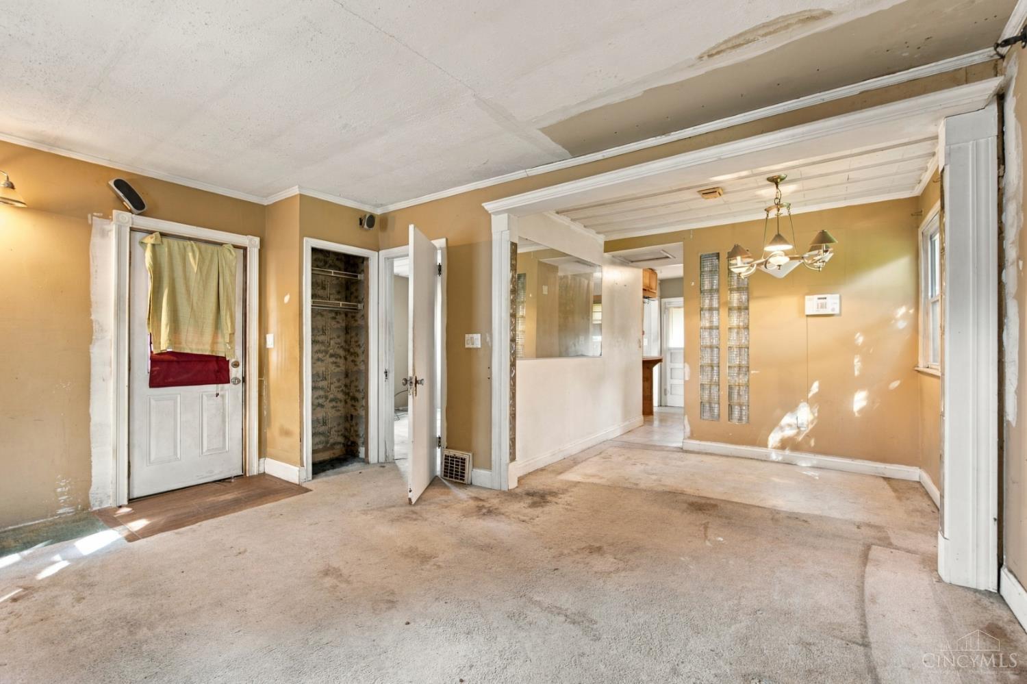 Photo 4 of Single family home for sale at 3992 Simpson Ave, Cincinnati, OH 45227 | MLS# 1896184 | Listing updated on 2026-10-03