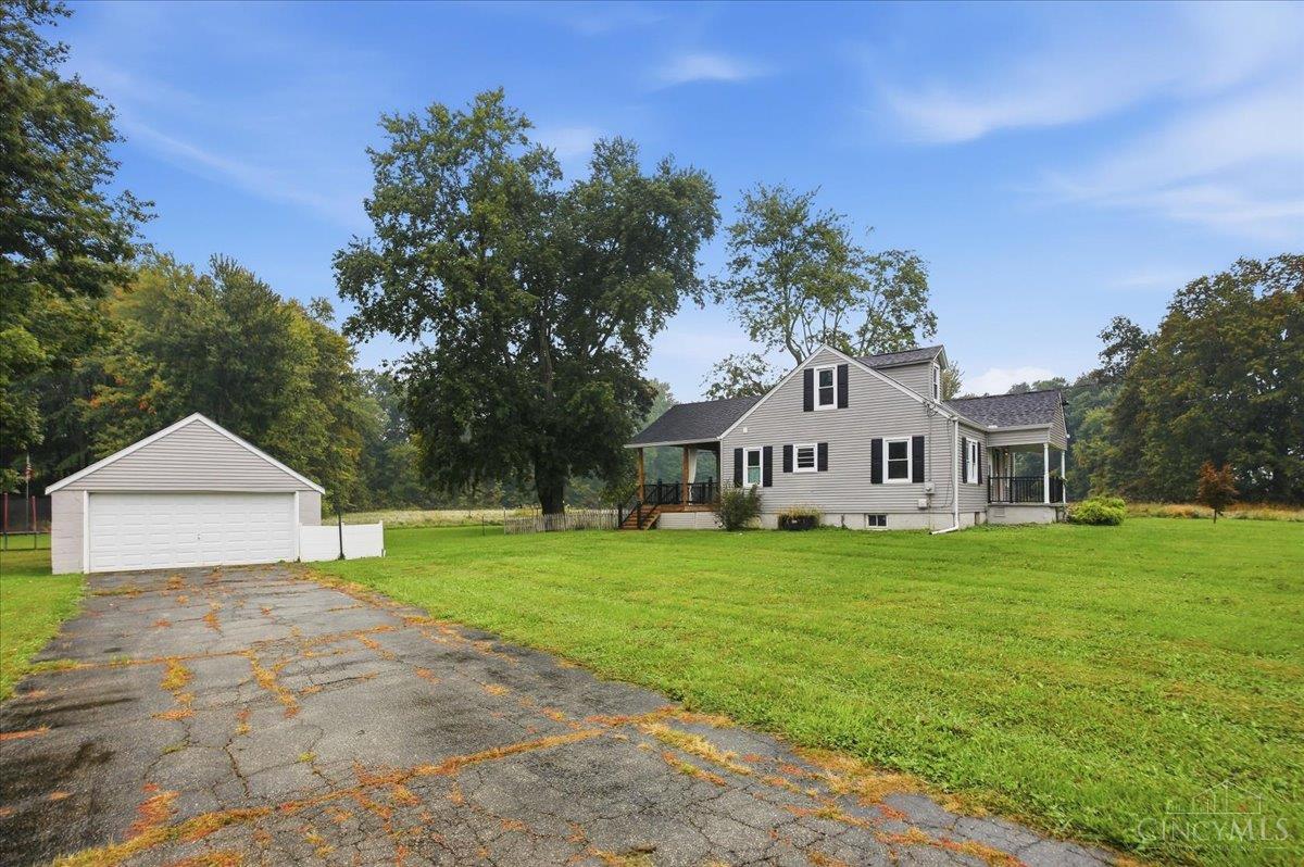Photo 3 of Single family home for sale at 1237 Traction Rd, Batavia, OH 45103 | MLS# 1896174 | Listing updated on 2026-10-05