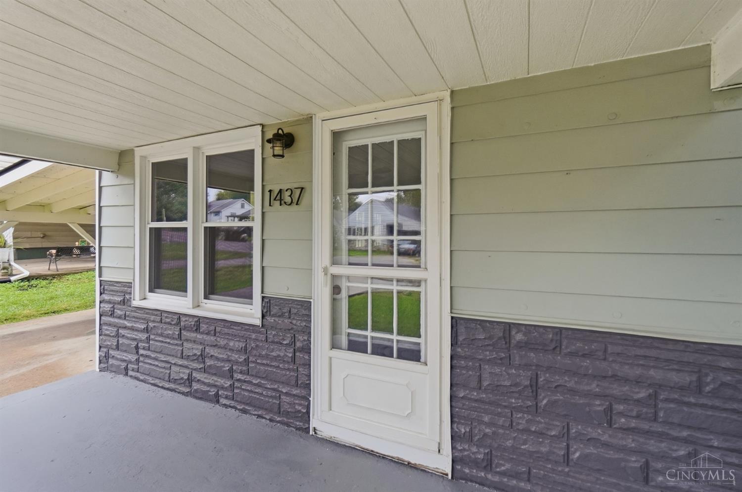 Photo 4 of Single family home for sale at 1437 Exeter Ave, Fairfield Twp, OH 45015 | MLS# 1895674 | Listing updated on 2026-10-07
