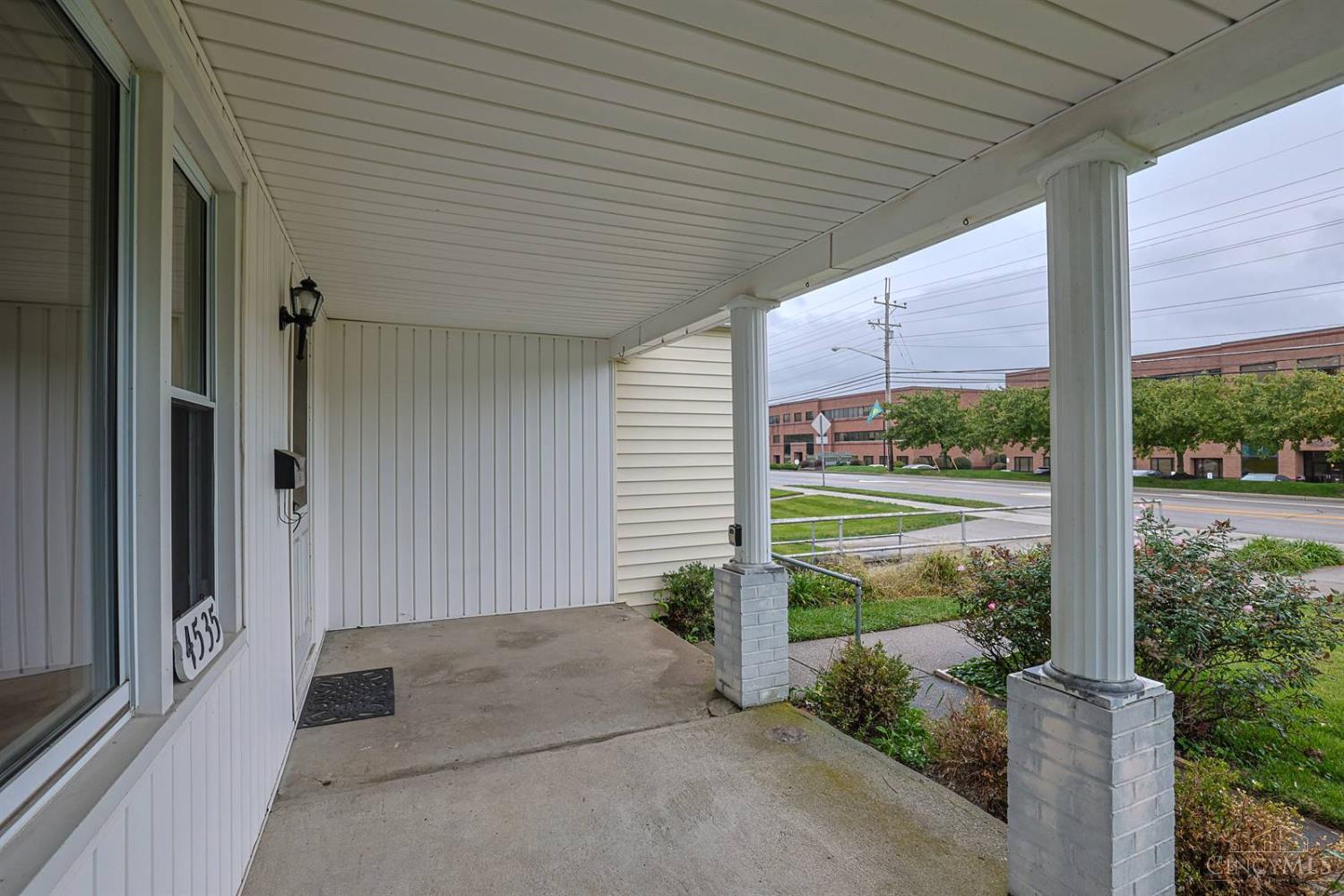 Photo 2 of Single family home for sale at 4535 Cooper Rd, Blue Ash, OH 45242 | MLS# 1895958 | Listing updated on 2026-10-05