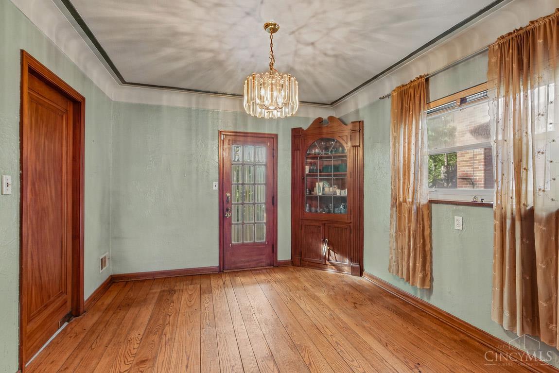 Photo 2 of House for sale at 2883 Temple Ave, Cincinnati, OH 45211 | MLS# 1896225 | Listing updated on 2026-10-07