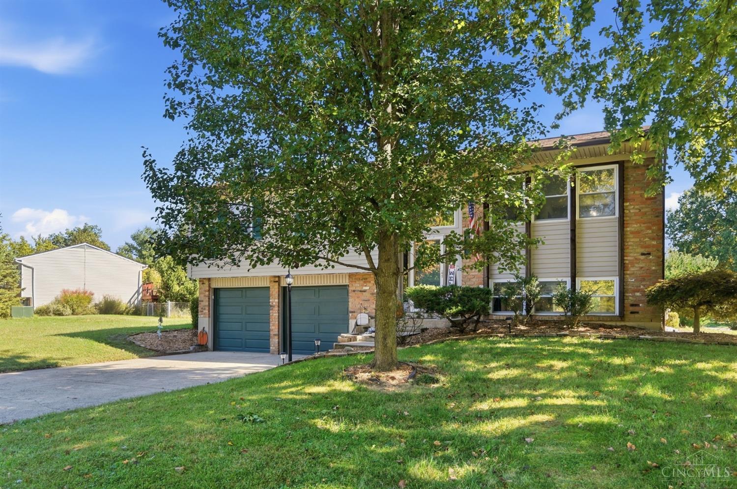 Photo 2 of Single family home for sale at 701 Miles Ln, Cincinnati, OH 45245 | MLS# 1888931 | Listing updated on 2026-10-10