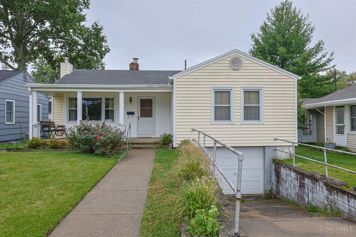 Photo 2 of Single family home for sale at 4535 Cooper Rd, Blue Ash, OH 45242 | MLS# 1895958 | Listing updated on 2026-10-05