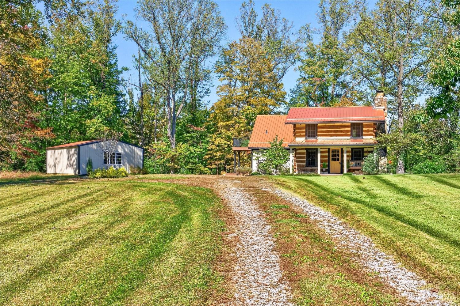 Single family home for sale at 8125 W Prospect Rd, Washington Twp, OH 45133 | MLS# 1896244