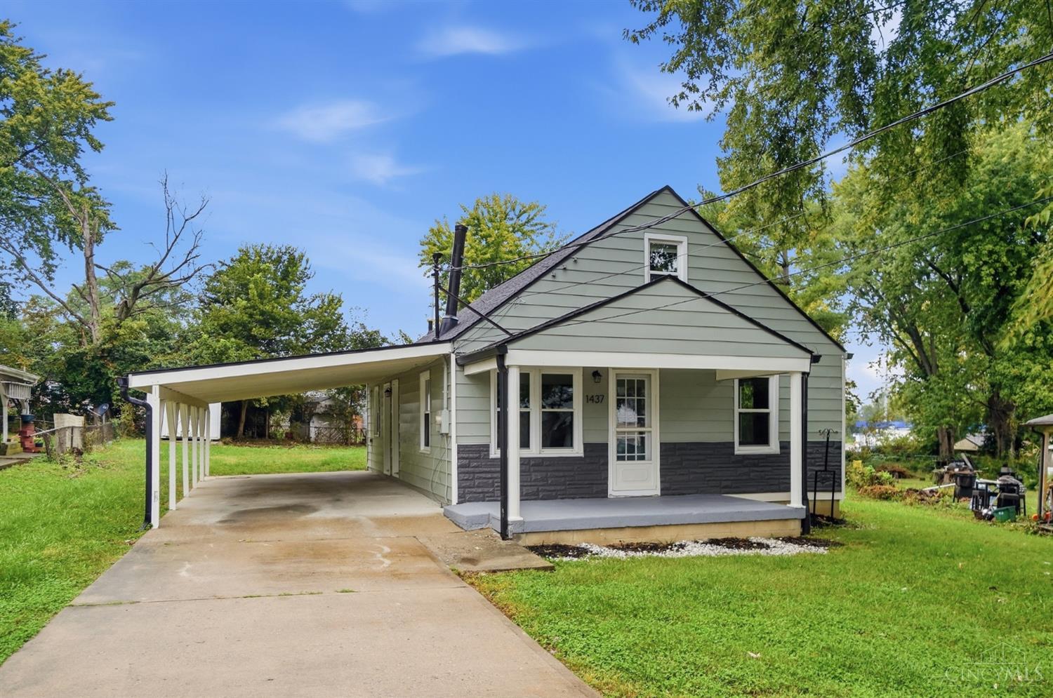 Photo 3 of Single family home for sale at 1437 Exeter Ave, Fairfield Twp, OH 45015 | MLS# 1895674 | Listing updated on 2026-10-07