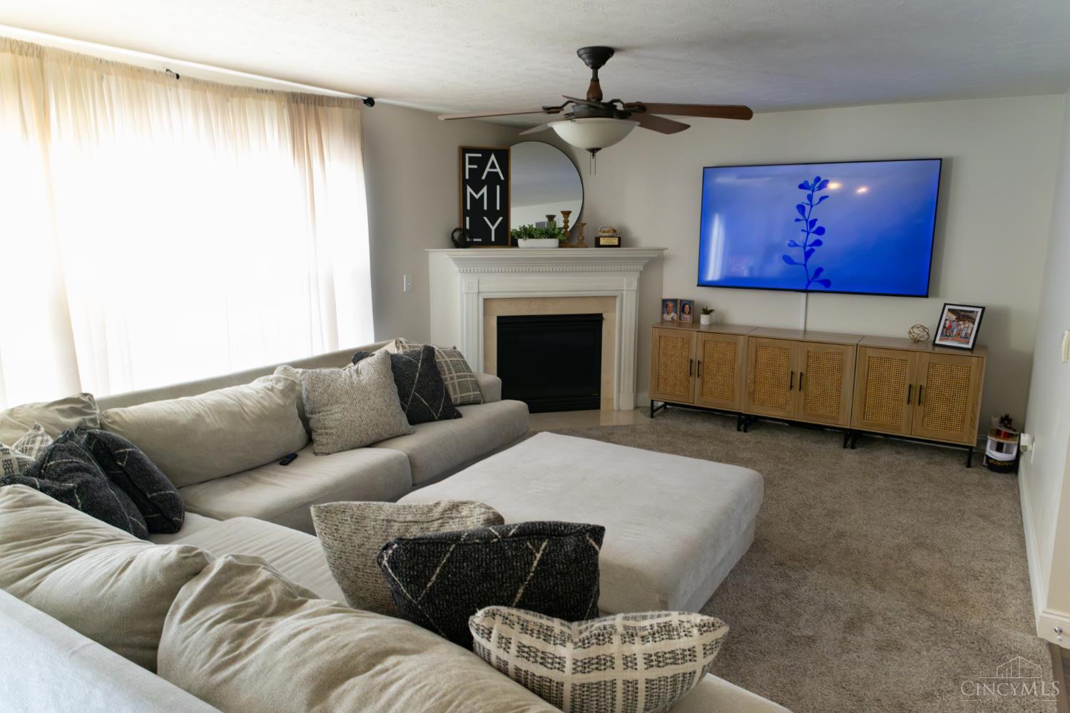 Photo 4 of Single family home for sale at 609 Wood Blf Ln, Harrison, OH 45030 | MLS# 1896313 | Listing updated on 2026-10-07