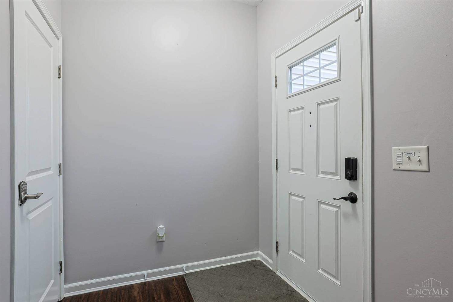 Photo 4 of Single family home for sale at 963 Shephard Woods Ct, Union Twp, OH 45103 | MLS# 1896310 | Listing updated on 2026-10-09