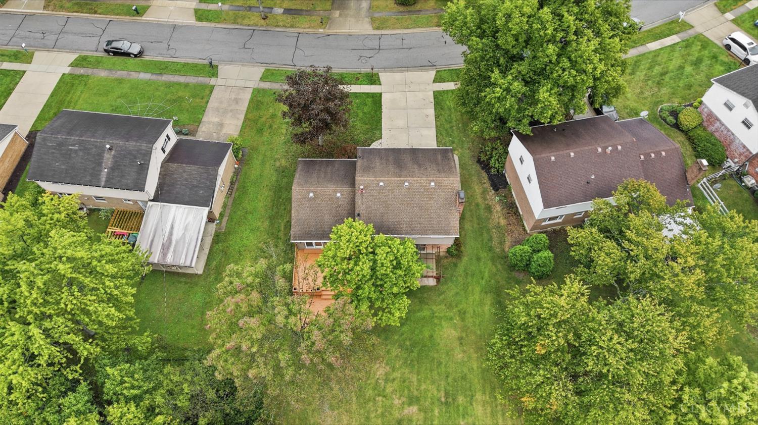 Photo 3 of Single family home for sale at 7095 Wyandotte Dr, Green Twp, OH 45233 | MLS# 1896261 | Listing updated on 2026-10-06
