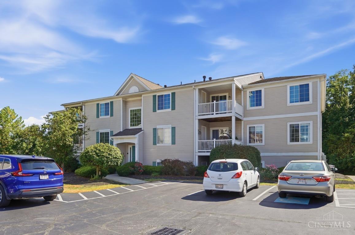 Photo 3 of Condo for sale at 556 Aspen Glen Dr #810, Union Twp, OH 45244 | MLS# 1893183 | Listing updated on 2026-10-05